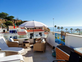Magnifique Duplex avec piscine en bord de mer
